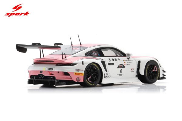 Spark 1:43 Porsche 911 GT3 R No.6 Origine Motorsport 5th Suzuka 1000km 2025 L. Heinrich A. Picariello B. Buus (SJ184) Resin Model 14 Spark 1:43 Porsche 911 GT3 R No.6 Origine Motorsport 5th Suzuka 1000km 2025 L. Heinrich A. Picariello B. Buus (SJ184) Resin Model