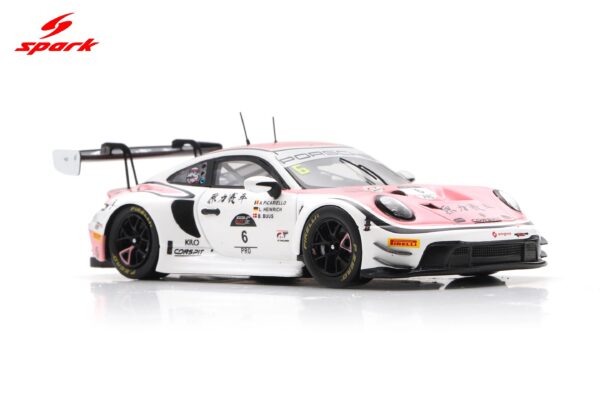 Spark 1:43 Porsche 911 GT3 R No.6 Origine Motorsport 5th Suzuka 1000km 2025 L. Heinrich A. Picariello B. Buus (SJ184) Resin Model 17 Spark 1:43 Porsche 911 GT3 R No.6 Origine Motorsport 5th Suzuka 1000km 2025 L. Heinrich A. Picariello B. Buus (SJ184) Resin Model