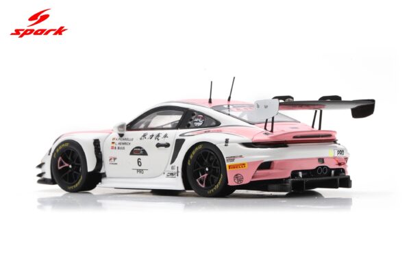Spark 1:43 Porsche 911 GT3 R No.6 Origine Motorsport 5th Suzuka 1000km 2025 L. Heinrich A. Picariello B. Buus (SJ184) Resin Model 19 Spark 1:43 Porsche 911 GT3 R No.6 Origine Motorsport 5th Suzuka 1000km 2025 L. Heinrich A. Picariello B. Buus (SJ184) Resin Model