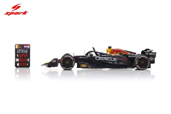 Spark 1:43 Red Bull Racing RB21 No.1 Oracle Red Bull Racing Winner Italian GP 2025 Max Verstappen Oracle 50 Wins with Pit Board (S9636) Resin Model 18 Spark 1:43 Red Bull Racing RB21 No.1 Oracle Red Bull Racing Winner Italian GP 2025 Max Verstappen Oracle 50 Wins with Pit Board (S9636) Resin Model