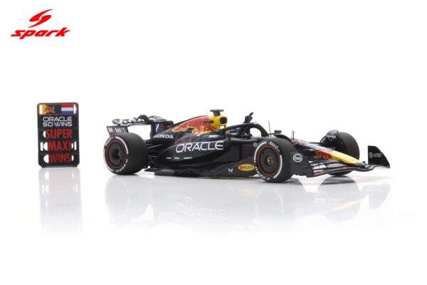 Spark 1:43 Red Bull Racing RB21 No.1 Oracle Red Bull Racing Winner Italian GP 2025 Max Verstappen Oracle 50 Wins with Pit Board (S9636) Resin Model 20 Spark 1:43 Red Bull Racing RB21 No.1 Oracle Red Bull Racing Winner Italian GP 2025 Max Verstappen Oracle 50 Wins with Pit Board (S9636) Resin Model