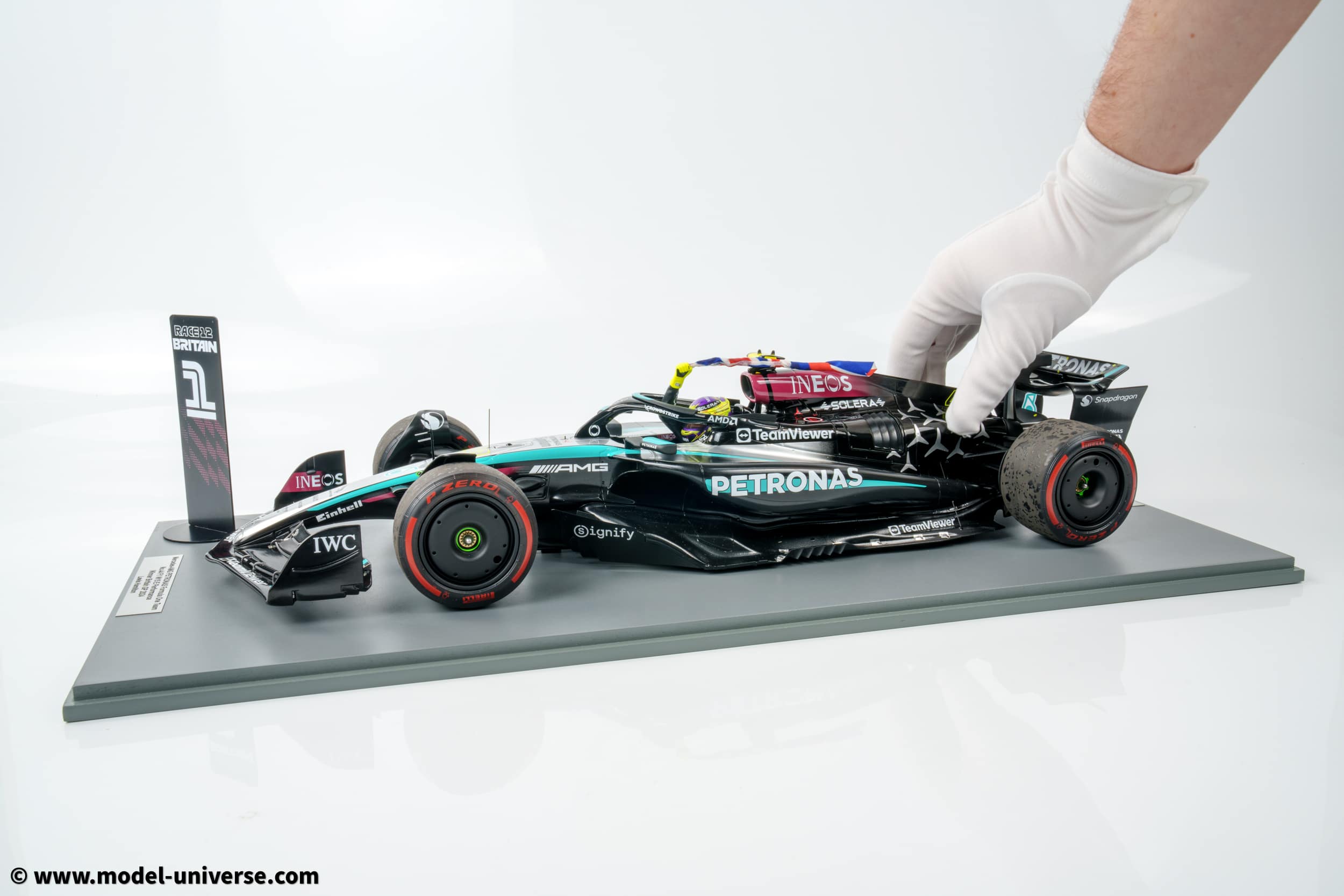 Spark 1:12 Mercedes-AMG Petronas F1 W15 #44 Winner British GP 2024