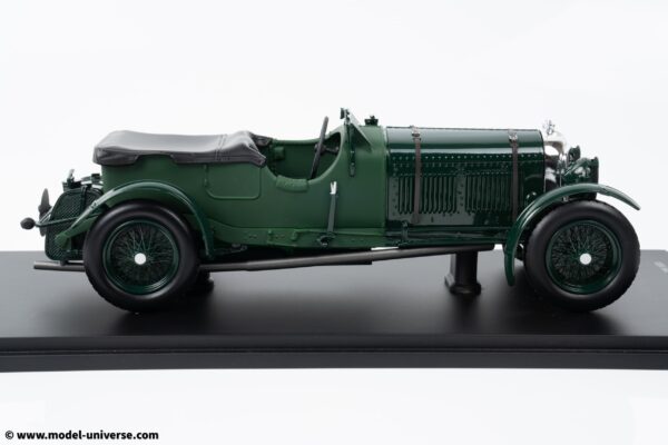 Spark 1:18 Bentley Speed Six No.4 Winner 24H Le Mans 1930 W. Barnato - G. Kidston (18LM30) - Resin Model 19 Spark 1:18 Bentley Speed Six No.4 Winner 24H Le Mans 1930 W. Barnato - G. Kidston (18LM30) - Resin Model