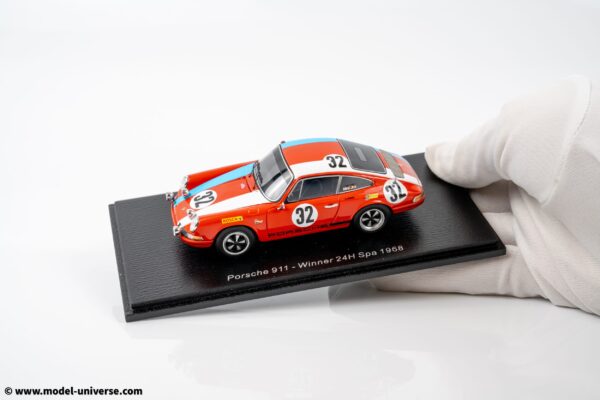 Spark - 1:43 Porshce 911 No.32 Auto Kremer Racing Winner 24h Spa 1968 - Resin Model 10 spark 43spa1968 porsche 911 1