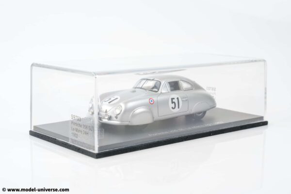 Spark - 1:43 Porsche 356 SL Coupe No.51 24h Le Mans 1952 - Hanstein, Muller - Resin Model 7 spark S9703 Porsche 356 SL Le Mans 1952 Resin Model 4