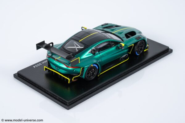 Spark - 1:43 Aston Martin Vantage AMR GT3 EVO Presentation Car 2024 - Resin Model 14 Spark - 1:43 Aston Martin Vantage AMR GT3 EVO Presentation Car 2024 - Resin Model
