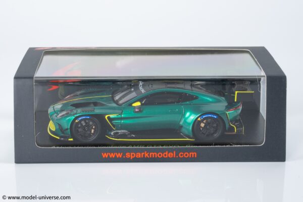 Spark - 1:43 Aston Martin Vantage AMR GT3 EVO Presentation Car 2024 - Resin Model 17 Spark - 1:43 Aston Martin Vantage AMR GT3 EVO Presentation Car 2024 - Resin Model