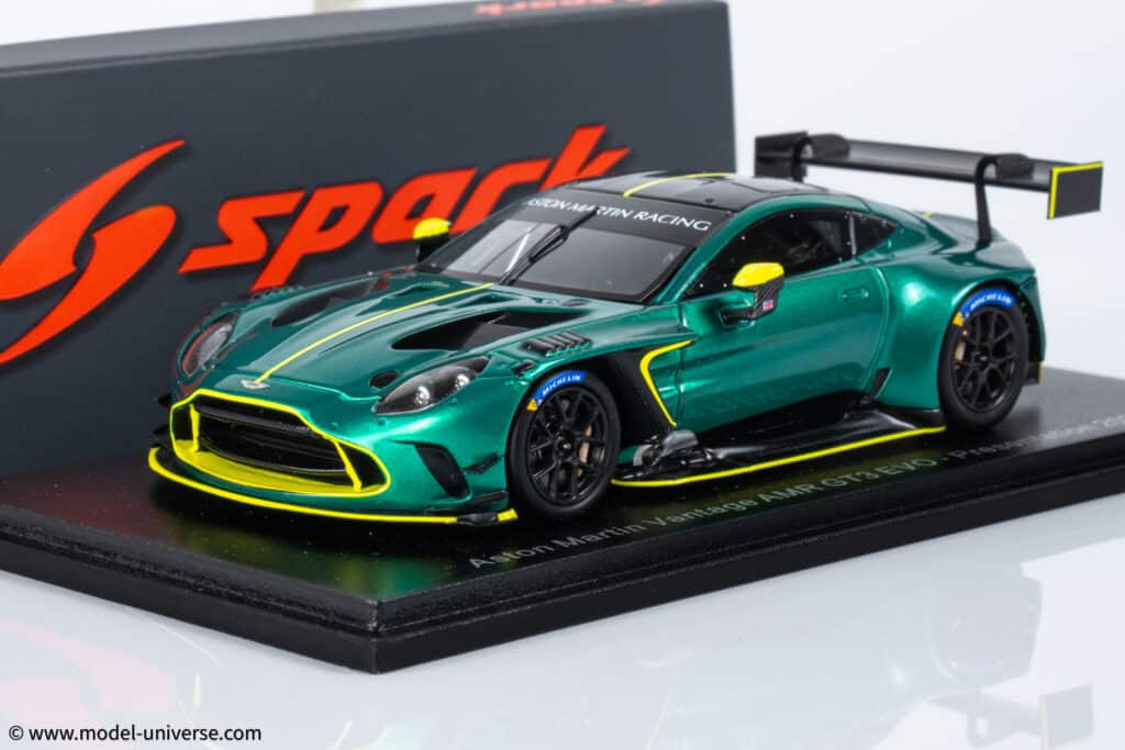 Spark Announces Several Aston Martin Models Including the Valkyrie Pro and Valiant 5 Spark - 1:43 Aston Martin Vantage AMR GT3 EVO Presentation Car 2024 - Resin Model