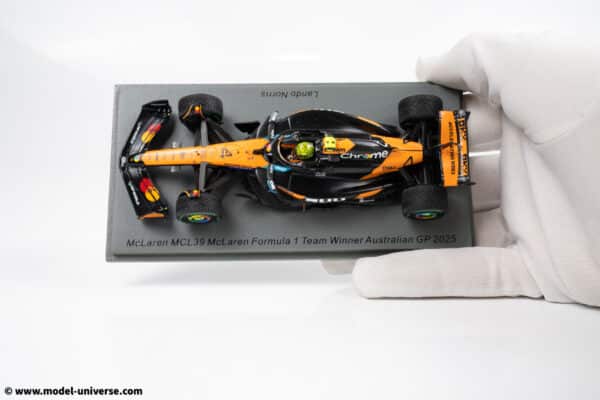 Spark - 1:43 McLaren F1 MCL39 No.4 Lando Norris Winner Australian GP 2025 - Resin Model