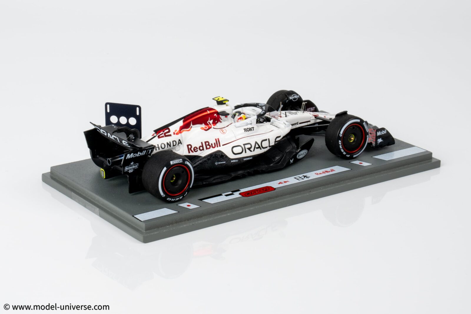 Spark - 1:43 Red Bull Racing RB21 No.22 Yuki Tsunoda Japanese GP