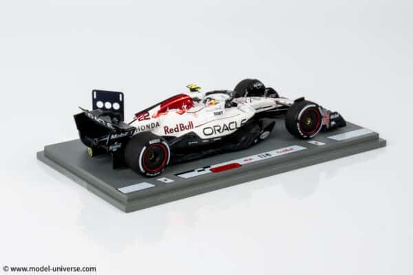 spark s9594 yuki tsunoda japan 2025 white red bull tribute honda resin model 4