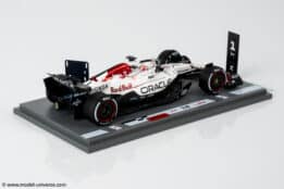 Spark - 1:43 Red Bull Racing RB21 No.1 Max Verstappen Winner Japanese GP 2025 with Pitboard - Special White Honda Tribute Livery - Resin Model