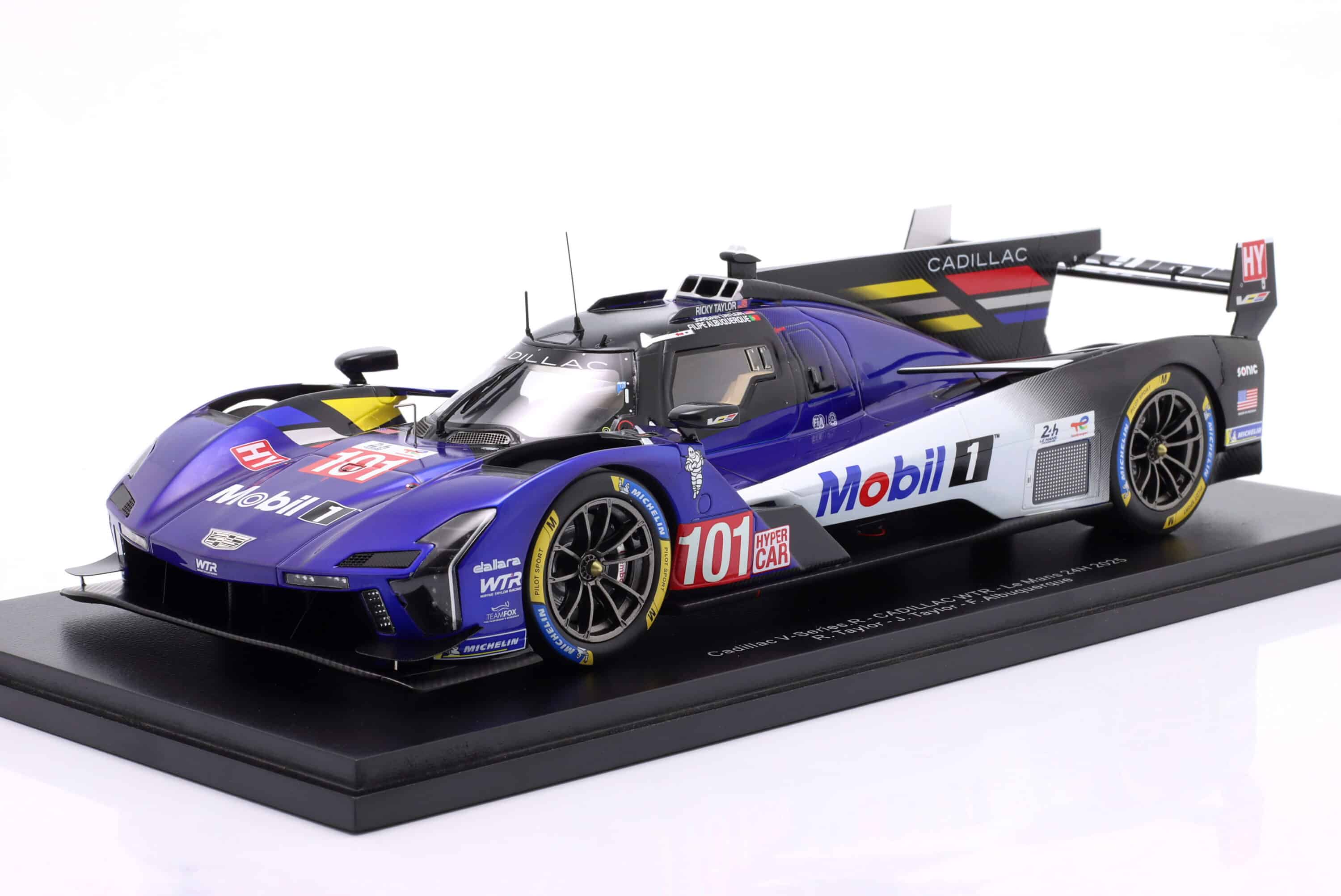 Spark 1:18 Cadillac V-Series.R No.101 WTR 2025 24h Le Mans (18S1066) Resin Model 2 Spark 1:18 Cadillac V-Series.R No.101 WTR 2025 24h Le Mans (18S1066) Resin Model - Image 2