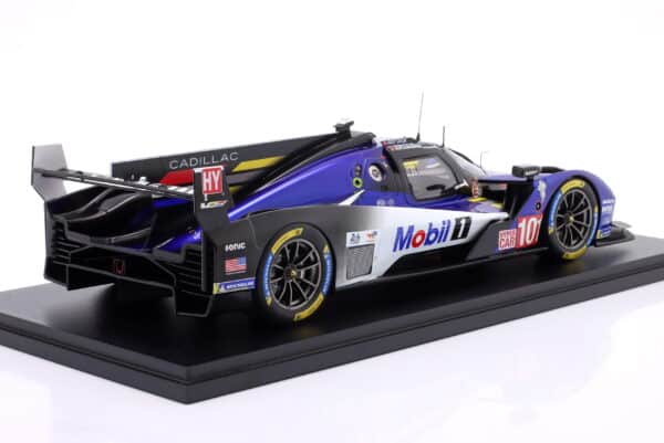 Spark 1:18 Cadillac V-Series.R No.101 WTR 2025 24h Le Mans (18S1066) Resin Model 6 Spark 1:18 Cadillac V-Series.R No.101 WTR 2025 24h Le Mans (18S1066) Resin Model