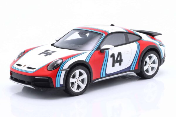 Spark - 1:18 Porsche 911 (992) Dakar Martini Livery No.14 - Porsche Exclusive Resin Model 7 Spark - 1:18 Porsche 911 (992) Dakar Martini Livery No.14 - Porsche Exclusive Resin Model