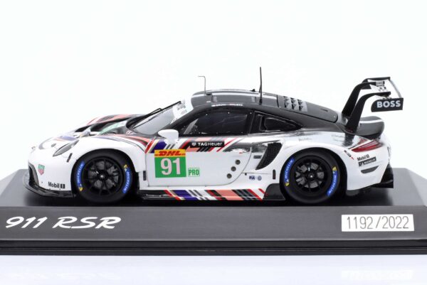 Spark - 1:43 Porsche 911 RSR-19 GT Team No.91 Goodbye Last Race WEC 8h Bahrain 2022 - G.Bruni, R.Lietz - Porsche Exclusive Limited Edition Resin Model 7 Spark - 1:43 Porsche 911 RSR-19 GT Team No.91 Goodbye Last Race WEC 8h Bahrain 2022 - G.Bruni, R.Lietz - Porsche Exclusive Limited Edition Resin Model