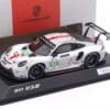 spark_1_43_porsche_911_rsr_19_no92_24h_lemans_2022