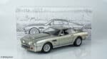 Stirling Scale - 1:18 Aston Martin V8 Vantage 1986 (X-Pack) Birch Silver Metallic