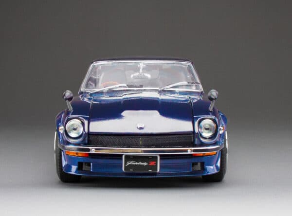 Sun Star 1:18 Nissan Fairlady Z (S30) Midnight Blue RHD (SUNH3515) Diecast Model 12 Sun Star 1:18 Nissan Fairlady Z (S30) Midnight Blue RHD (SUNH3515) Diecast Model