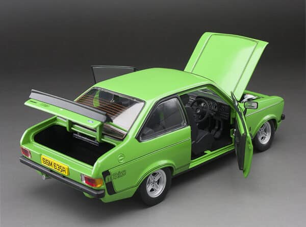 sun star 1:18 ford escort mk2 mexico signal green 1976 diecast model 4635R v3