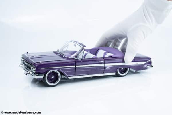 Sun Star - 1:18 Chevrolet Impala 1961 Open Convertible Lowrider Purple - Diecast Model
