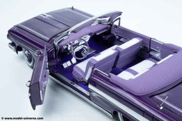 Sun Star - 1:18 Chevrolet Impala 1961 Open Convertible Lowrider Purple - Diecast Model