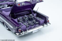 Sun Star - 1:18 Chevrolet Impala 1961 Open Convertible Lowrider Purple - Diecast Model