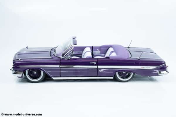 Sun Star - 1:18 Chevrolet Impala 1961 Open Convertible Lowrider Purple - Diecast Model