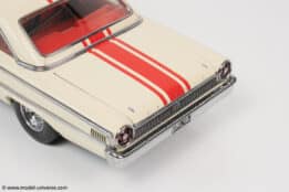 Sun Star - 1:18 Ford Galaxie 500/XL 1963 #45 Jack Sears 1963 British Saloon Car Championship Winner - Diecast Model