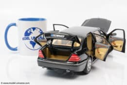 Sun Star - 1:18 Mercedes S600 (V220) Pullman Black (2000) - Diecast Model