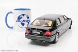 Sun Star - 1:18 Mercedes S600 (V220) Pullman Black (2000) - Diecast Model