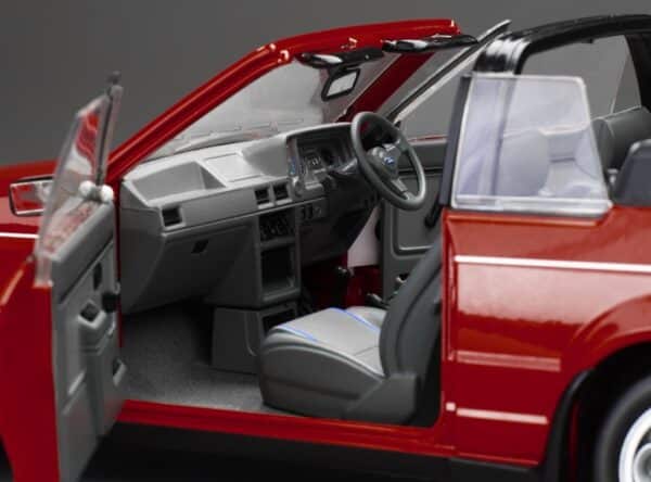 Sun Star 1:18 Ford Escort XR3i Cabrio Sunburst Red RHD (4989R) Diecast Model 18 Sun Star 1:18 Ford Escort XR3i Cabrio Sunburst Red RHD (4989R) Diecast Model
