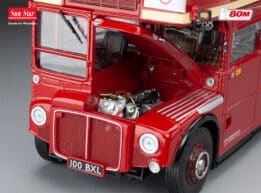 Sun Star - 1:24 Routemaster Bus RM1000 "100 BXL" Red - Limited Edition Diecast Model