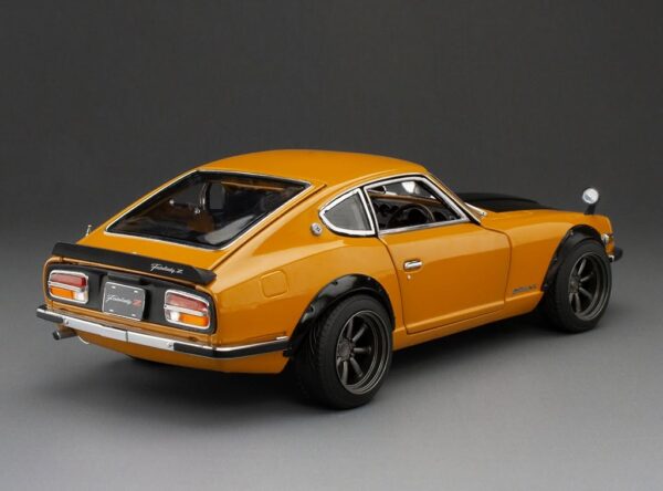Sun Star 1:18 Datsun Fairlady Z (S30) RHD Orange Carbon Hood 1972 (3516R) Diecast Model 11 Sun Star 1:18 Datsun Fairlady Z (S30) RHD Orange Carbon Hood 1972 (3516R) Diecast Model
