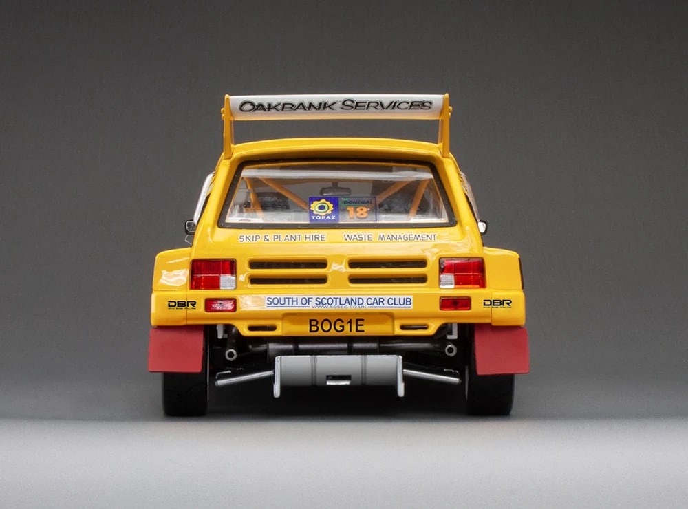 Sun Star - 1:18 MG Metro 6R4 No.18 Donegal International Rally 2010 David Bogie - Diecast Model 10 Sun Star - 1:18 MG Metro 6R4 No.18 Donegal International Rally 2010 David Bogie - Diecast Model