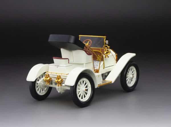 1:18 Buick Model 10 White 1908 - Diecast Model - Sun Star