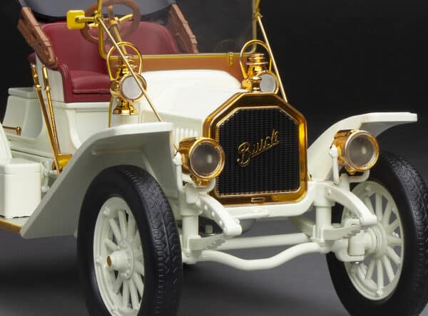 1:18 Buick Model 10 White 1908 - Diecast Model - Sun Star