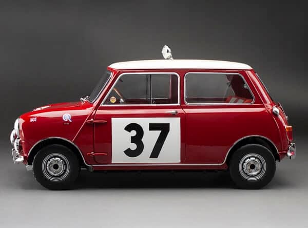 Sun Star - 1:12 Mini Cooper S No.37 Winner Monte Carlo Rally 1964 P.Hopkirk, H.Liddon - Limited Edition Diecast Model