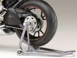 tamiya - 1:12 ducati 1199 panigale s model kit (14132)