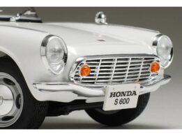 tamiya - 1:24 honda s600 model kit (24340)