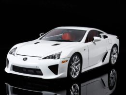 tamiya - 1:24 lexus lfa model kit (24319)