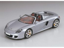 Tamiya - 1:24 Porsche Carrera GT Model Kit (24275)