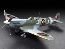 tamiya - 1:32 supermarine spitfire mk.ixc model kit (60319)