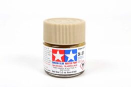 tamiya - 10ml acrylic mini x-31 titan gold paint (81531)