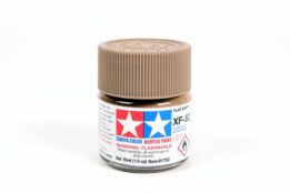 tamiya - 10ml acrylic mini xf-52 flat earth paint (81752)