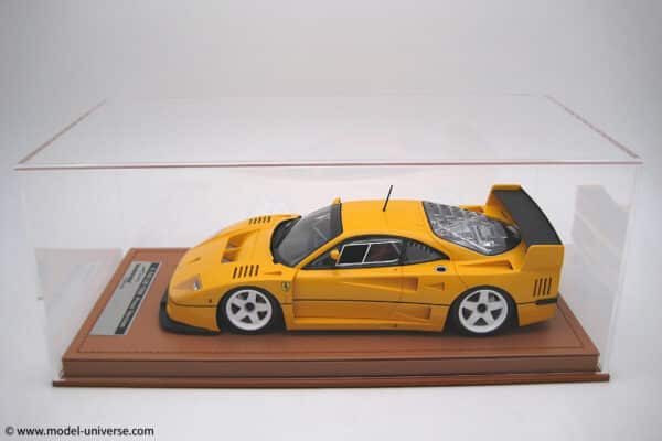 Tecnomodel - 1:18 Ferrari F40 LM 1996 Modena Yellow (With Showcase) - Limited Edition Resin Model