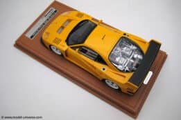 Tecnomodel - 1:18 Ferrari F40 LM 1996 Modena Yellow (With Showcase) - Limited Edition Resin Model