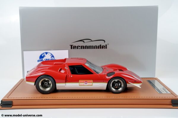 Tecnomodel - 1:18 Lotus 62 Gold Leaf Press Version Red 1969 - Limited Edition Resin Model with Display Case 11 Tecnomodel - 1:18 Lotus 62 Gold Leaf Press Version Red 1969 - Limited Edition Resin Model with Display Case