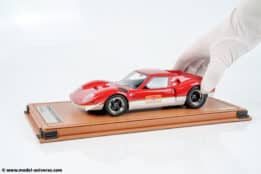 Tecnomodel - 1:18 Lotus 62 Gold Leaf Press Version Red 1969 - Limited Edition Resin Model with Display Case