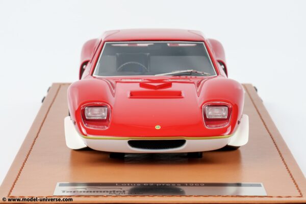 Tecnomodel - 1:18 Lotus 62 Gold Leaf Press Version Red 1969 - Limited Edition Resin Model with Display Case 16 Tecnomodel - 1:18 Lotus 62 Gold Leaf Press Version Red 1969 - Limited Edition Resin Model with Display Case